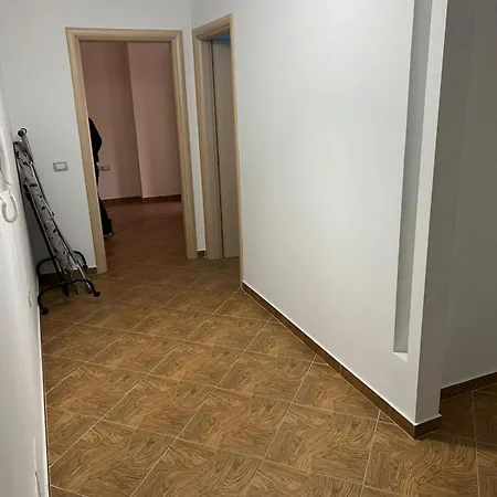 Rruga Sazani Pran Kral Ermal