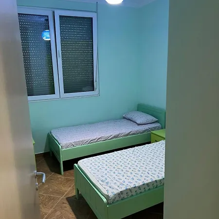 Apartament Rruga Sazani Pran Kral *