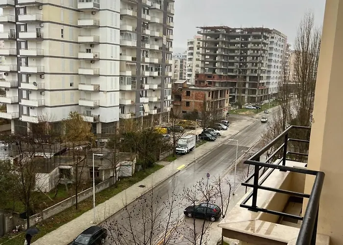 Rruga Sazani Pran Kral Ermal * Wlora